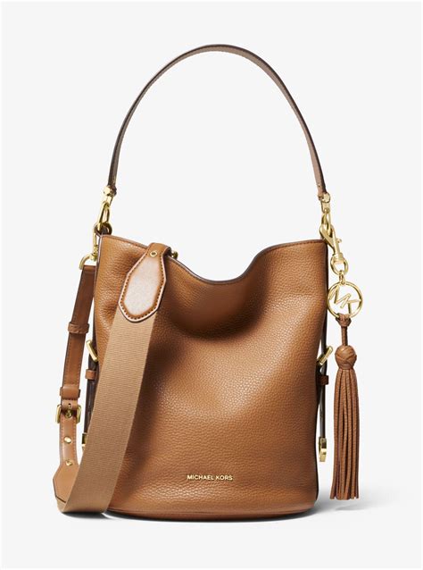 Amazon.com: Michael Kors Brooke Bucket Bag